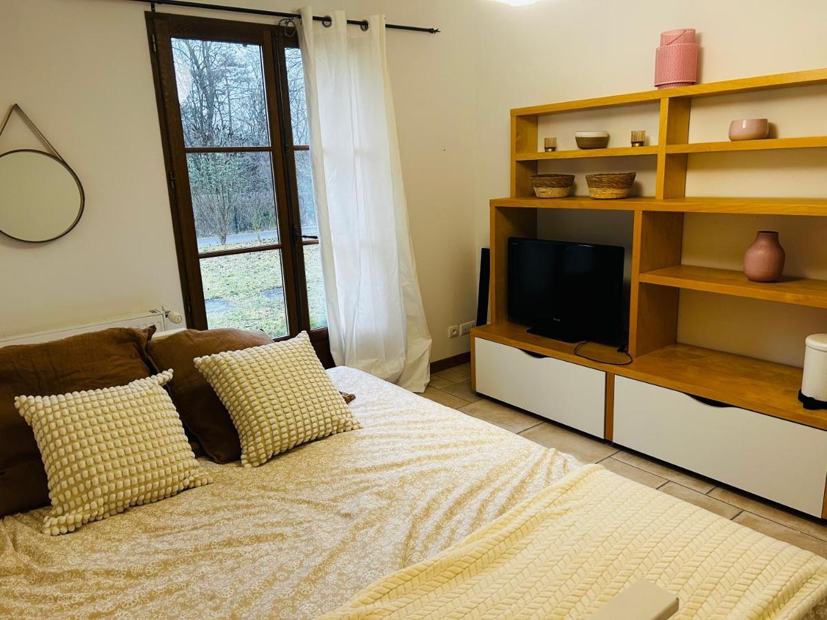 Apartamento Chambre Privee Avec Coin Wc Lave Main Privatif Grez-sur-Loing Exterior foto